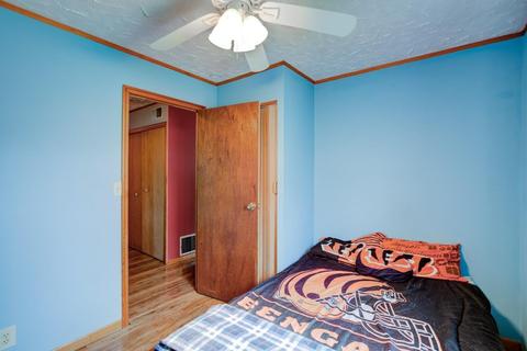 554 Berry Ct, Cincinnati, OH 45244 photo 23