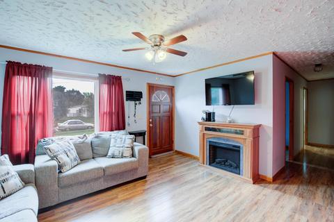 554 Berry Ct, Cincinnati, OH 45244 photo 8