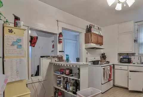 155 Warner St, Cincinnati, OH 45219 photo 6