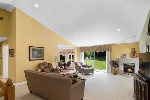 5779 Sidney Rd, Cincinnati, OH 45233 photo 5