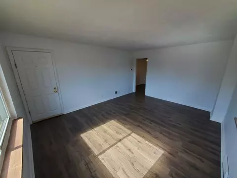 202 Clark, Cincinnati, OH 45215 photo 4