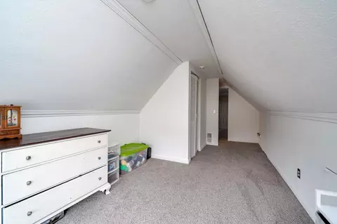 5133 Hunter, Cincinnati, OH 45212 photo 38