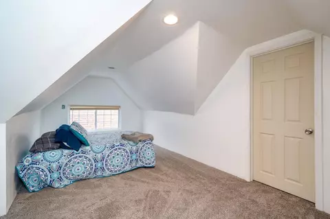 5133 Hunter, Cincinnati, OH 45212 photo 39
