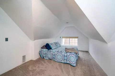 5133 Hunter, Cincinnati, OH 45212 photo 40