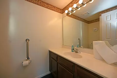 3166 Lancer Ln, Cincinnati, OH 45239 photo 15