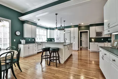 9 Hampton Ln, Cincinnati, OH 45208 photo 15