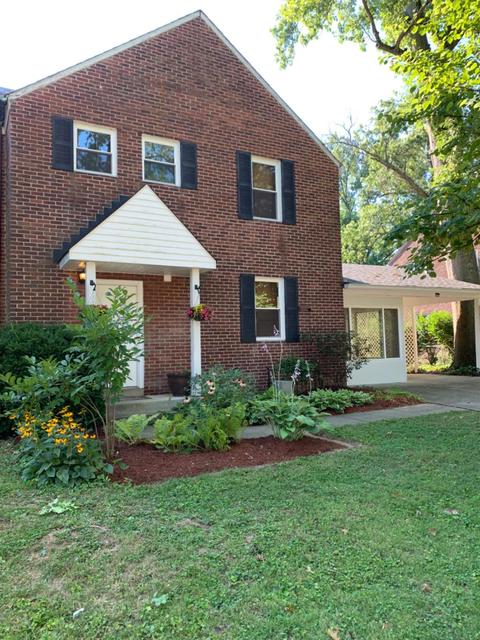 7 Belknap Pl, Greenhills, OH 45218 photo 1