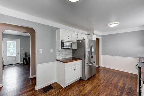 368 Ingram Rd, Greenhills, OH 45218 photo 7