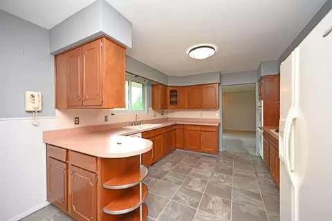 2939 Timbercrest Dr, Cincinnati, OH 45238 photo 14