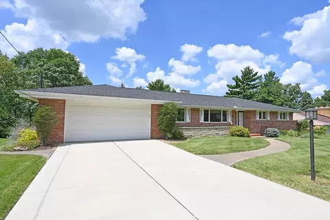 2939 Timbercrest Dr, Cincinnati, OH 45238 photo 2