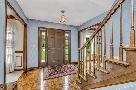 4341 Bromyard Ave, West Chester, OH 45241 photo 2