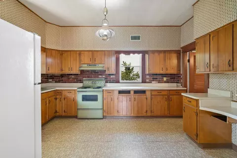 6031 Wayside Ave, Cincinnati, OH 45230 photo 9