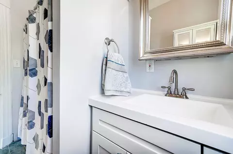 1653 Marlowe Ave, Cincinnati, OH 45224 photo 35