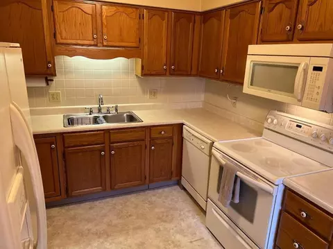 237 Lynette Ct, Monroe, OH 45050 photo 5