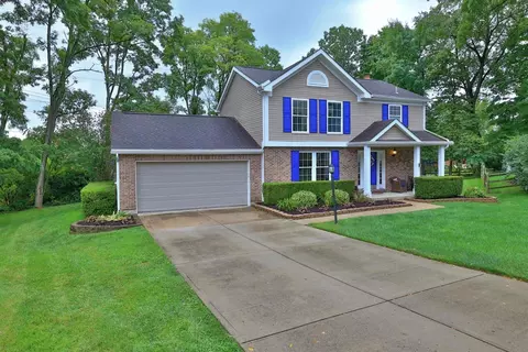 2209 Hunt Ct, Maineville, OH 45039 photo 2