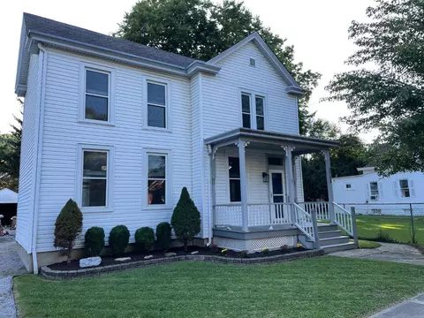 3753 Hutton St, Cincinnati, OH 45226 photo 1