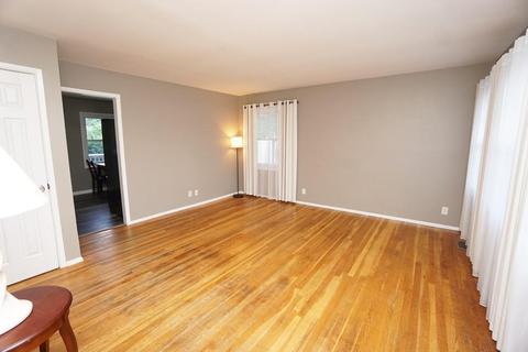 4016 Larchview Dr, Cincinnati, OH 45236 photo 8