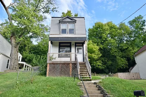 3740 Edgar St, Cincinnati, OH 45204 photo 1