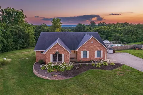 9275 West Rd, Cleves, OH 45002 photo 2