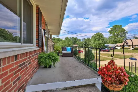 312 Ingram Rd, Greenhills, OH 45218 photo 26