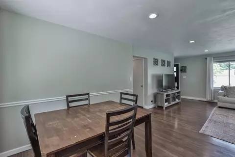 312 Ingram Rd, Greenhills, OH 45218 photo 10