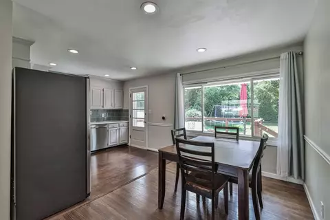 312 Ingram Rd, Greenhills, OH 45218 photo 8