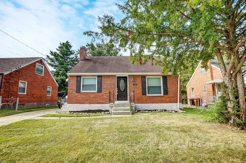 1707 Centerridge Ave, Cincinnati, OH 45231 photo 3
