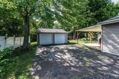 4411 Wiborg Dr, Cincinnati, OH 45244 photo 3