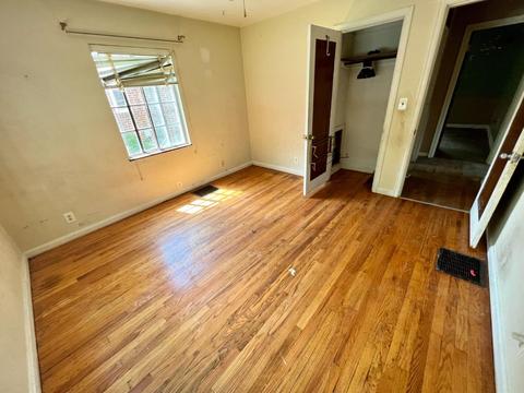 3935 Farrell Dr, Cincinnati, OH 45211 photo 8