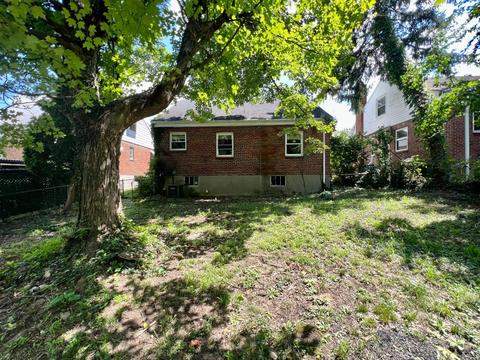 3935 Farrell Dr, Cincinnati, OH 45211 photo 18