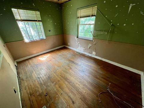 3935 Farrell Dr, Cincinnati, OH 45211 photo 9
