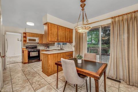 624 Silverhedge Dr, Cincinnati, OH 45231 photo 16