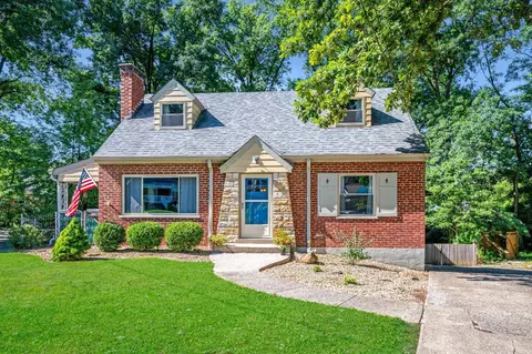 1105 Maureen Ln, Cincinnati, OH 45238 photo 1