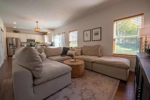 4822 Clements View Dr, Morrow, OH 45152 photo 8
