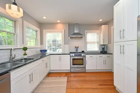 4020 Red Bud Ave, Cincinnati, OH 45229 photo 14