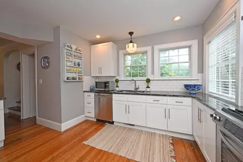 4020 Red Bud Ave, Cincinnati, OH 45229 photo 12