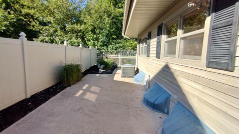 219 Mill St, Blanchester, OH 45107 photo 6