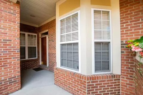 8225 Abbott Ln, Cincinnati, OH 45249 photo 2