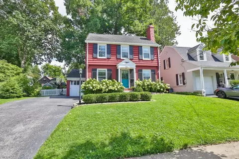 3816 Settle Rd, Mariemont, OH 45227 photo 1