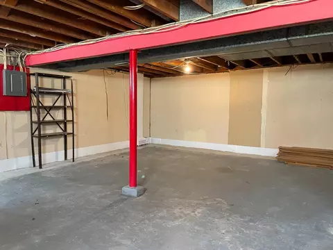 1905 Sunset Dr, Hamilton, OH 45013 photo 11