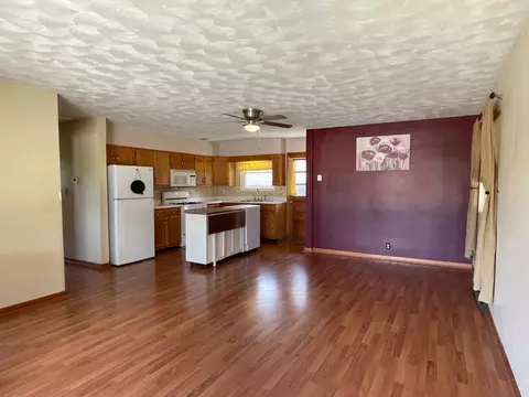 1905 Sunset Dr, Hamilton, OH 45013 photo 2