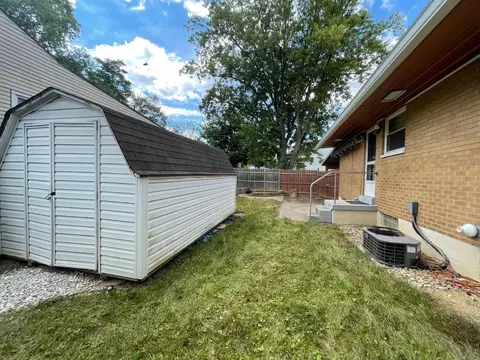 1905 Sunset Dr, Hamilton, OH 45013 photo 16