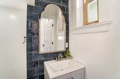1609 Young St, Cincinnati, OH 45202 photo 21