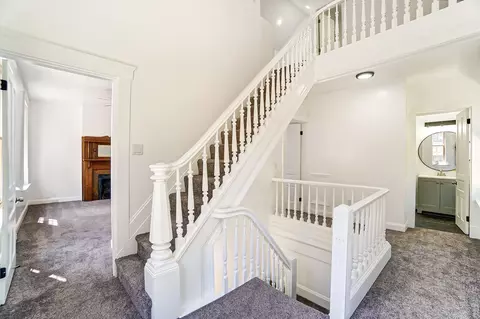 1609 Young St, Cincinnati, OH 45202 photo 24