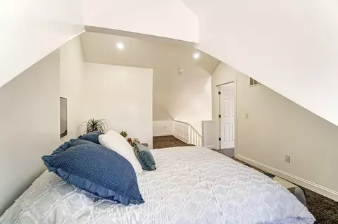 1609 Young St, Cincinnati, OH 45202 photo 35