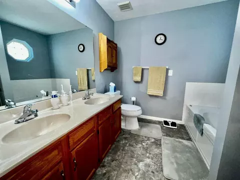 38 Robin Way, Amelia, OH 45102 photo 12