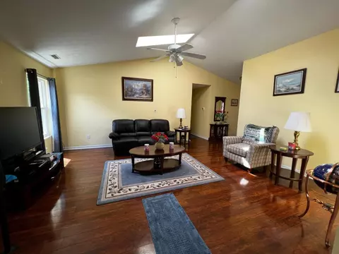 38 Robin Way, Amelia, OH 45102 photo 5