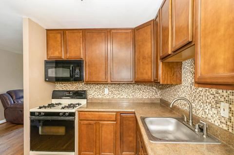 334 Brookforest Dr, Cincinnati, OH 45238 photo 10