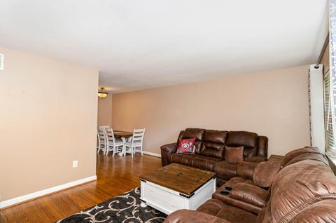 334 Brookforest Dr, Cincinnati, OH 45238 photo 4