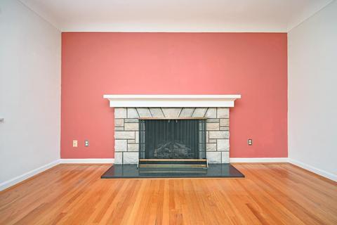 5938 Bellmeadows Dr, Cincinnati, OH 45224 photo 5